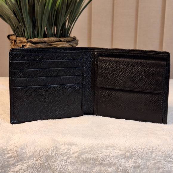 Bvlgari Men's Leather Wallet - Picture 11 of 16